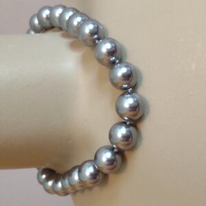 Talbots silver gray single strand pearls